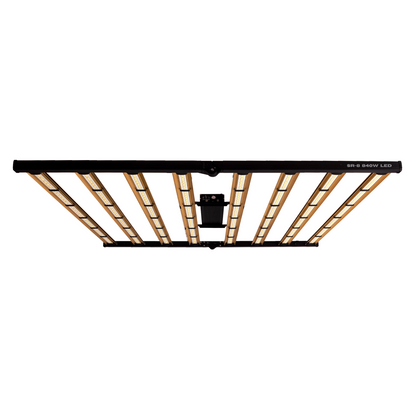 SR-8 840w LED 208–480v